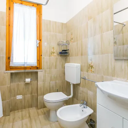Appartement La Cecinese By Interhome